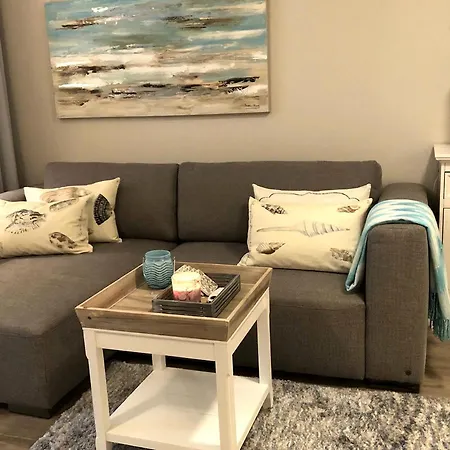 Apartment Strandvilla Brandenburg By Rujana Goehren (Ruegen)